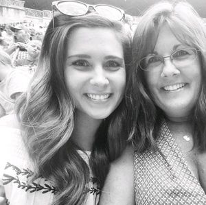 Meet your Posher, Leah